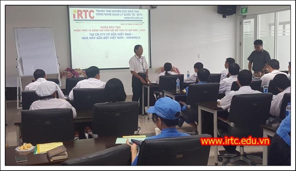 Kết thúc khóa học NHẬN THỨC CHUYỂN ĐỔI VÀ ĐÁNH GIÁ VIÊN NỘI BỘ ISO 9001: 2015